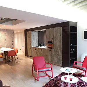 Apartamento Beautiful Duplex In The Center Of, Paris
